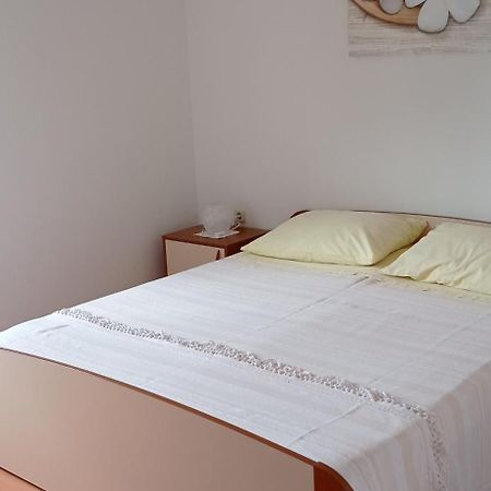 Funcic Apartments Banjole Eksteriør billede
